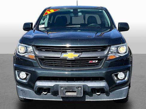 Used 2018 Chevrolet Colorado Z71 image 3