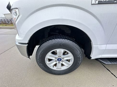 Used 2018 Ford F150 XLT w/ Trailer Tow Package AWD/4WD image 31