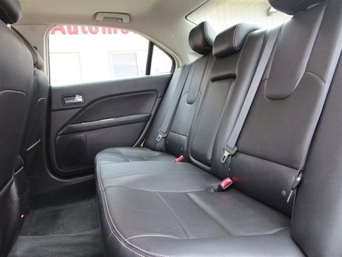 Used 2012 Ford Fusion SEL image 18
