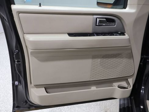 Used 2012 Ford Expedition Limited AWD/4WD image 13