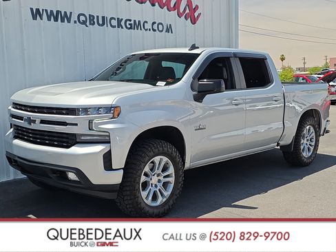 Used 2021 Chevrolet Silverado 1500 RST w/ Texas Edition Plus AWD/4WD image 3