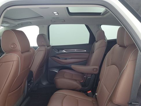 Used 2020 Buick Enclave Avenir w/ Avenir Technology Package image 16