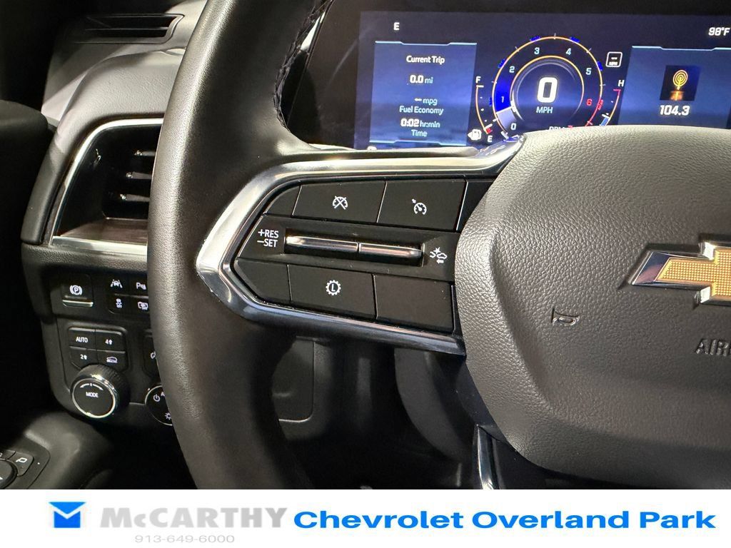 Used 2025 Chevrolet Tahoe LT AWD/4WD image 14