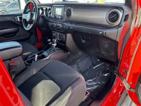 Used 2020 Jeep Gladiator Sport w/ Quick Order Package 24S image 13