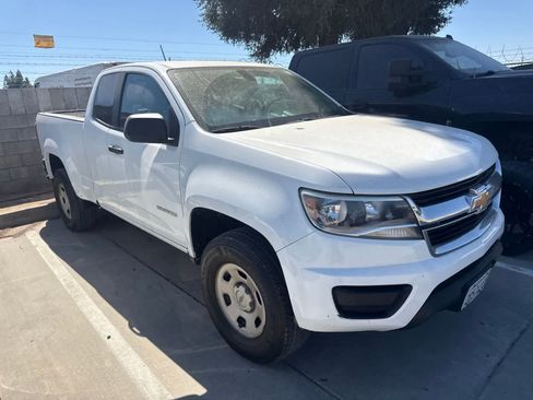 Used 2019 Chevrolet Colorado W/T RWD image 3