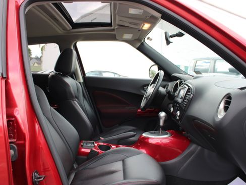 Used 2011 Nissan Juke SL w/ Sport Pkg AWD/4WD image 10