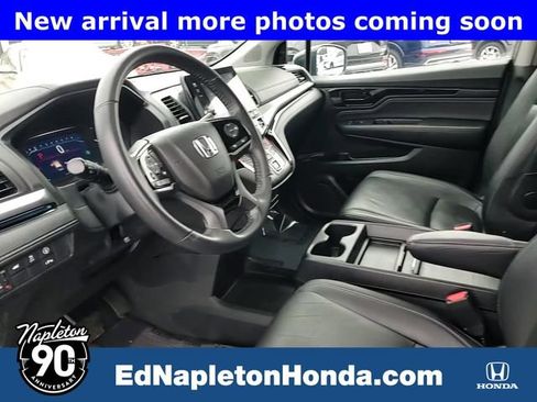 Used 2023 Honda Odyssey Touring image 9