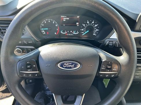 Used 2022 Ford Escape S image 19