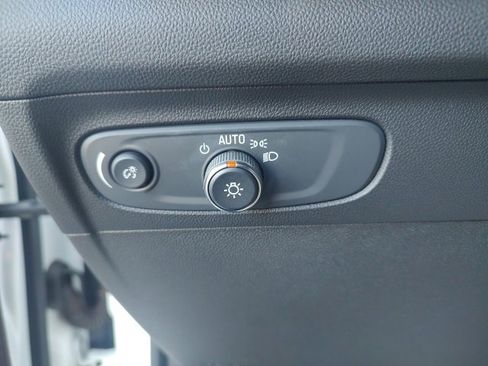 Used 2021 Buick Envision Essence w/ Sport Touring Package image 13