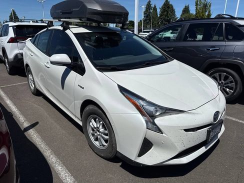Certified 2017 Toyota Prius Two w/ Prius Two Safety Plus Package FWD image 2