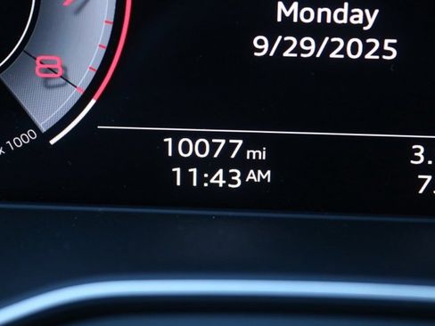 Used 2025 Audi Q5 2.0T Premium Plus image 30