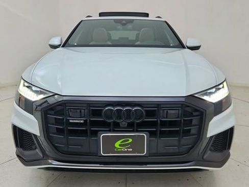 Used 2021 Audi Q8 Prestige w/ Prestige Package image 13