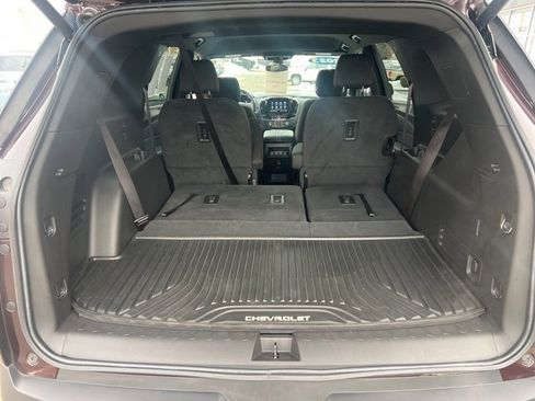 Used 2023 Chevrolet Traverse LT image 27