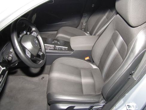 Certified 2025 Honda Civic Sport image 8