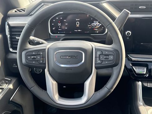 New 2026 GMC Sierra 2500 Denali w/ Denali Reserve Package image 15