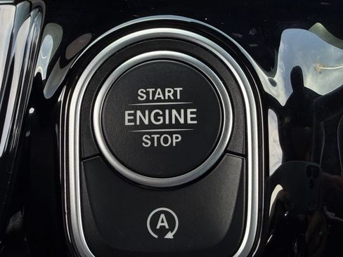 Used 2025 Mercedes-Benz GLA 250 4MATIC image 20