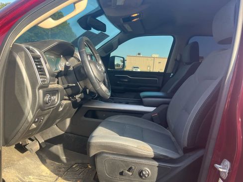 Used 2019 RAM 1500 Big Horn image 2