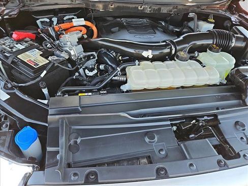 Used 2021 Ford F150 Platinum w/ Equipment Group 701A High AWD/4WD image 29