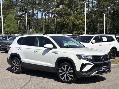 Used 2024 Volkswagen Taos SE