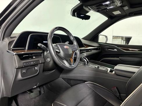 Used 2023 Cadillac Escalade ESV Premium Luxury w/ LPO, Floor Liner Package AWD/4WD image 10