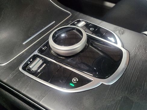 Used 2019 Mercedes-Benz C 300 Sedan image 22