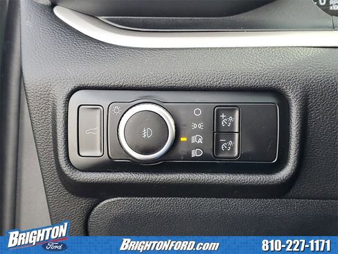 Used 2023 Ford Explorer XLT w/ Equipment Group 202A image 18