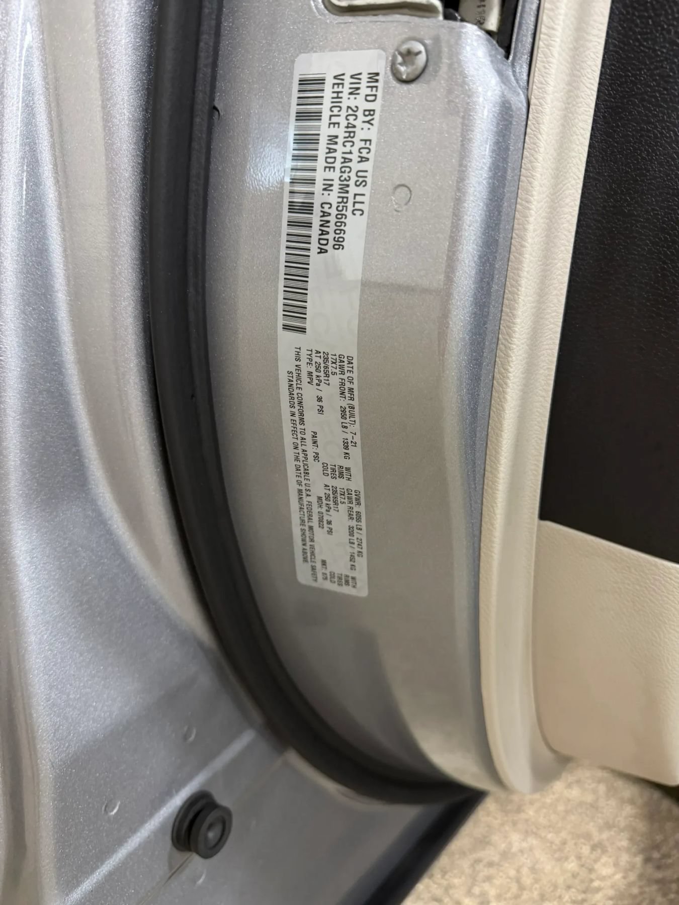 Used 2021 Chrysler Voyager L FWD image 54