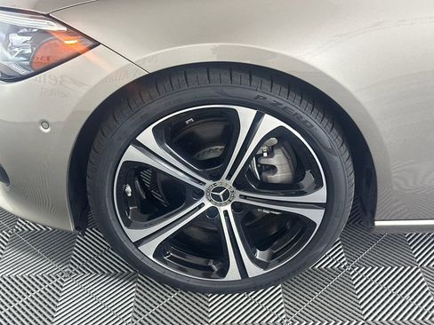 Used 2023 Mercedes-Benz C 300 Sedan image 12