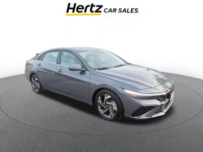 Used 2025 Hyundai Elantra Limited