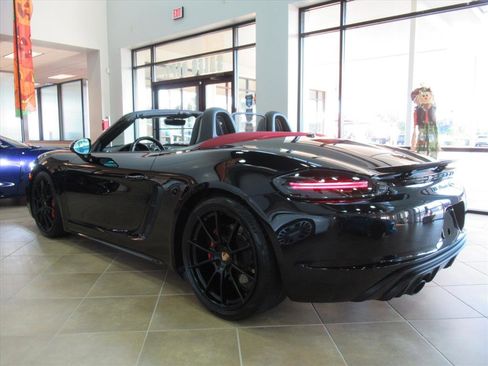 Used 2024 Porsche 718 Boxster GTS w/ GTS Interior Package image 3