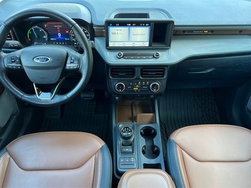 Used 2022 Ford Maverick Lariat image 15