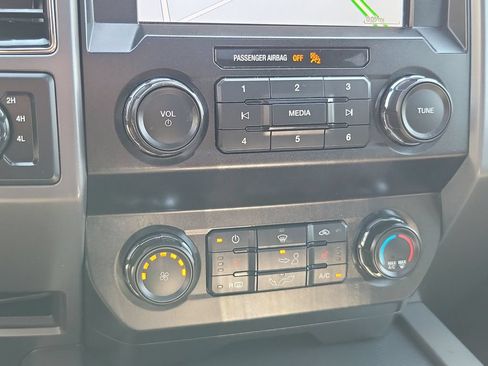 Certified 2019 Ford F150 XLT w/ Equipment Group 302A Luxury AWD/4WD image 23