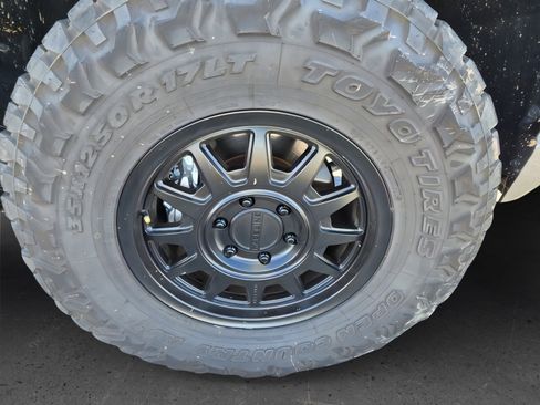 Used 2025 Toyota Tundra SR5 image 6