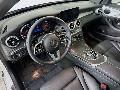 Used 2020 Mercedes-Benz C 300 Sedan image 2