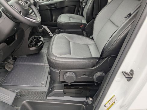 New 2025 RAM ProMaster 3500 w/ Leather Interior Group image 16