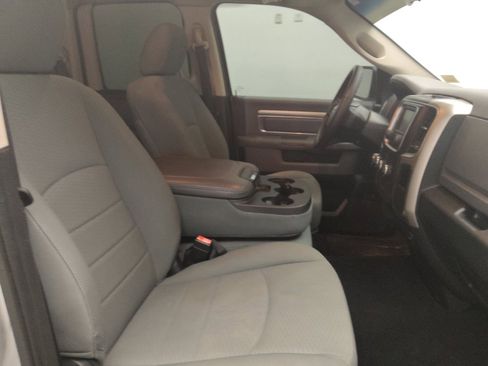 Used 2017 RAM 1500 Classic SLT image 21