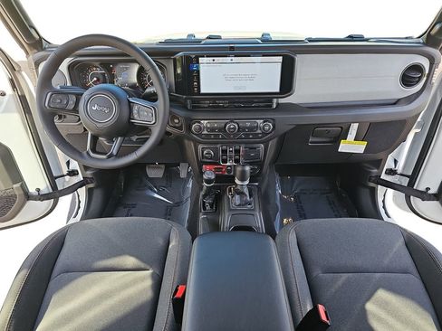 New 2026 Jeep Gladiator Willys image 9