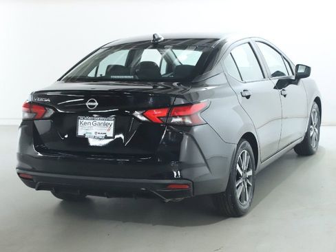 Used 2025 Nissan Versa SV FWD image 44