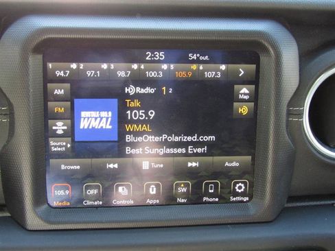 Used 2021 Jeep Gladiator Overland w/ Popular Equipment Package image 18