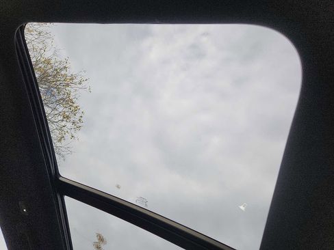 New 2025 Jeep Grand Cherokee Limited w/ Luxury Tech Group II image 11