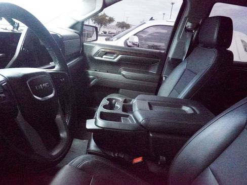 Used 2024 GMC Sierra 1500 Elevation AWD/4WD image 14