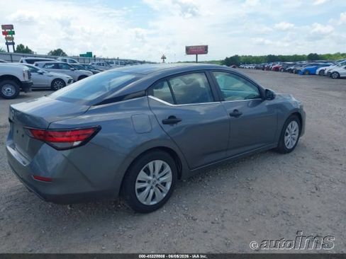 Used 2024 Nissan Sentra S FWD image 6
