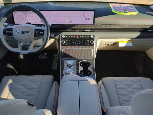 New 2025 Genesis GV80 3.5T e-SC image 14