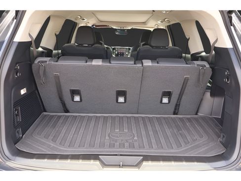 Certified 2025 Subaru Ascent Onyx Edition w/ Onyx Package AWD/4WD image 20