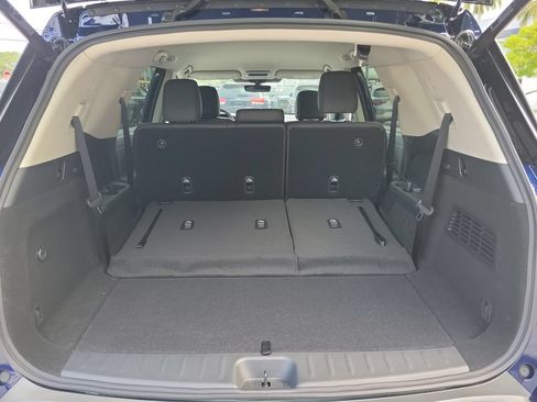 New 2026 Nissan Pathfinder SL FWD image 12
