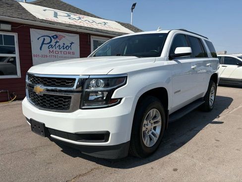 Used 2018 Chevrolet Tahoe LS image 2