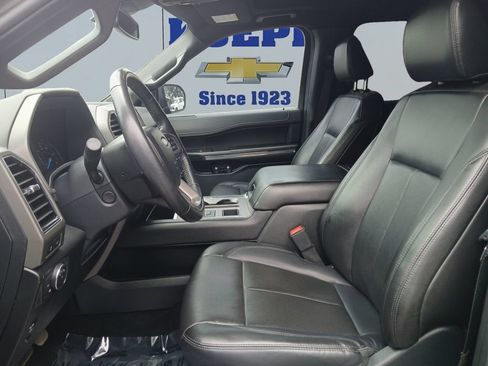 Used 2021 Ford Expedition XLT RWD image 10