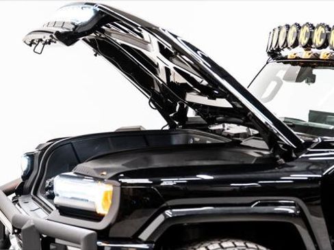 Used 2024 GMC Hummer EV 3X w/ Extreme Off-Road Package AWD/4WD image 34
