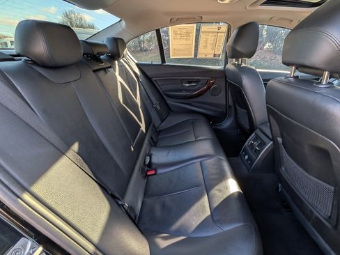 Used 2015 BMW 328i xDrive Sedan w/ Premium Package image 27