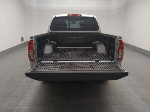 Used 2019 Nissan Frontier SV image 29